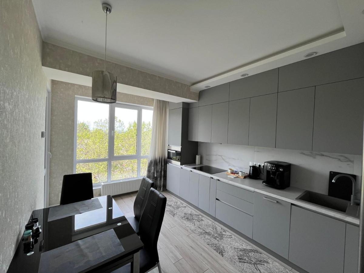 Dendrarium Park Apartment Chisinau Exterior foto